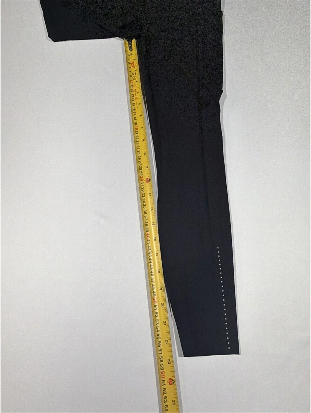 Lululemon Fast Free Black Size 4 Full Length Leggings Pockets Reflective